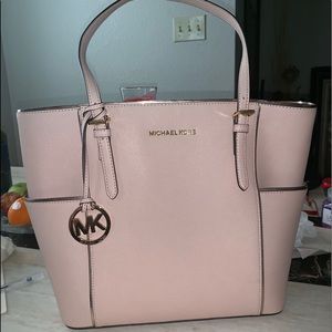 MK BAG LIGHT PINK BRAND NEW